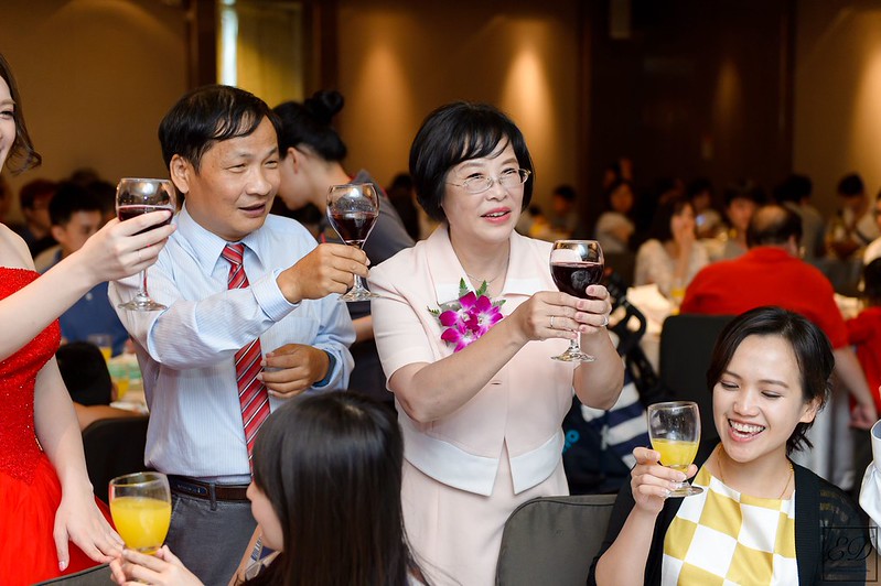 [高雄婚攝] Ryan＆Cathy 婚禮紀錄｜高雄國賓飯店