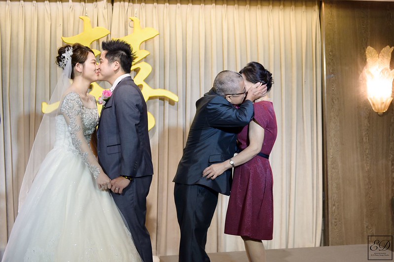 [高雄婚攝] Ryan＆Cathy 婚禮紀錄｜高雄國賓飯店