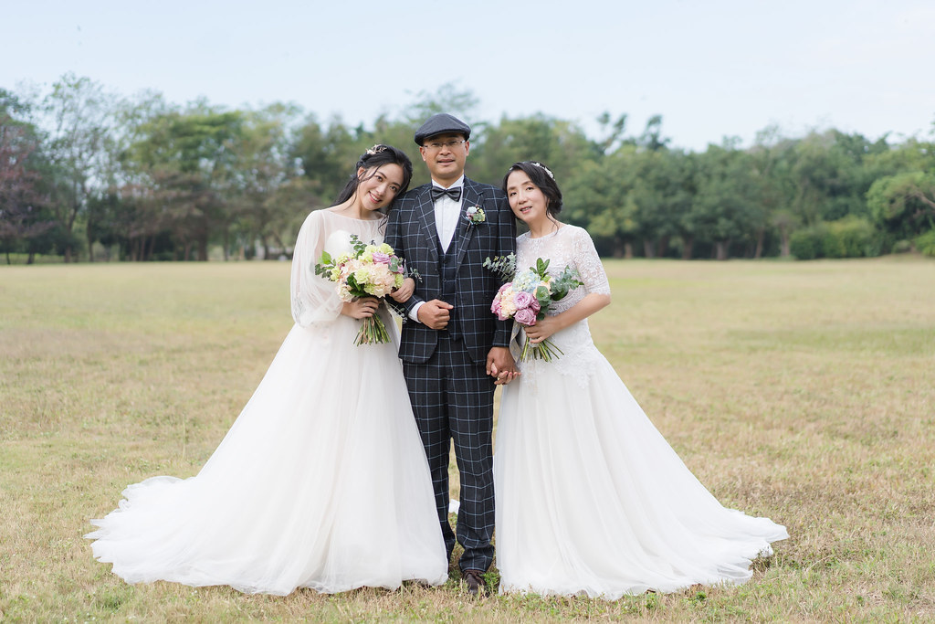 [自助婚紗] 亮亮＆雯靖｜高雄宏南社區