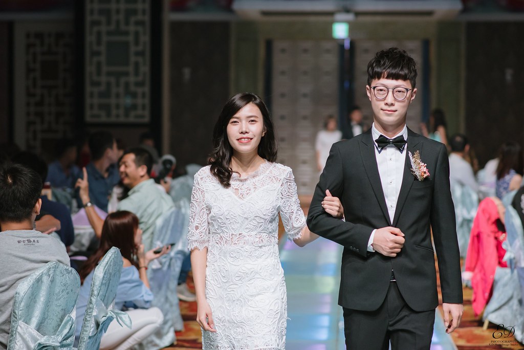 [高雄婚攝] 俊力＆多多 婚禮紀錄｜大寮享溫馨