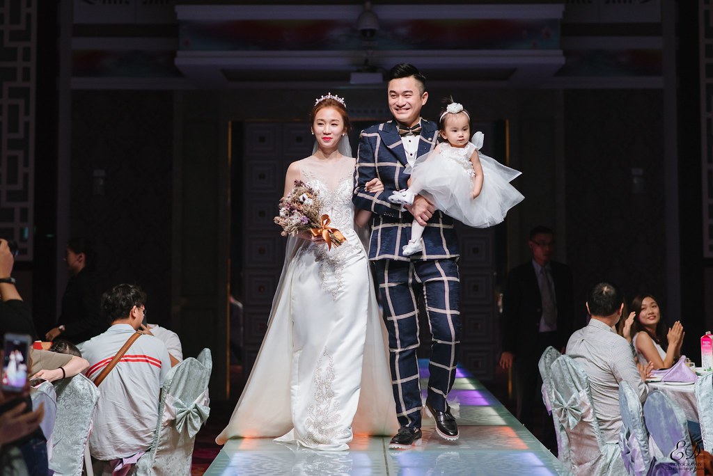 [高雄婚攝] 俊力＆多多 婚禮紀錄｜大寮享溫馨