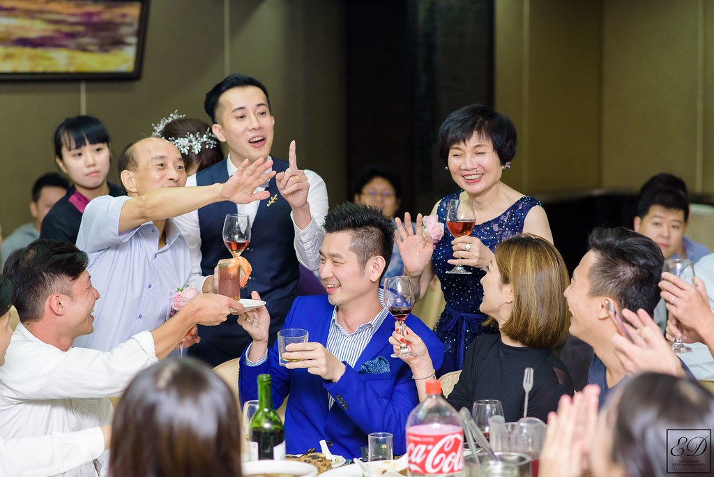 [台南婚攝] 信富＆巧臻 婚禮紀錄｜台南桂田酒店