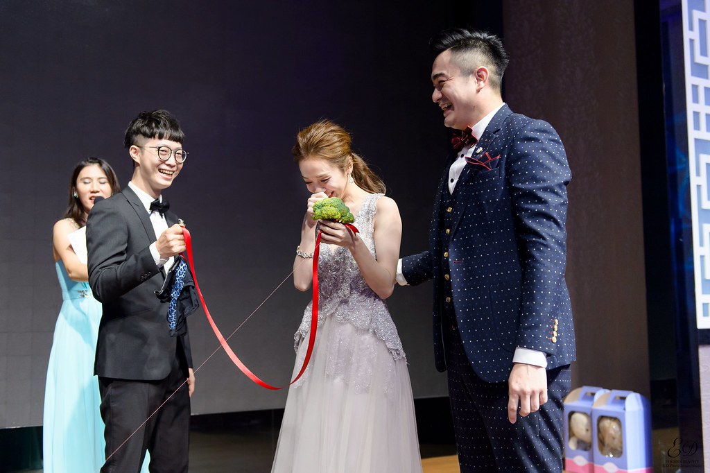 [高雄婚攝] 俊力＆多多 婚禮紀錄｜大寮享溫馨