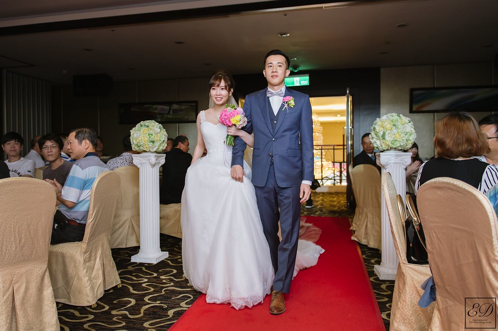 [台南婚攝] 信富＆巧臻 婚禮紀錄｜台南桂田酒店
