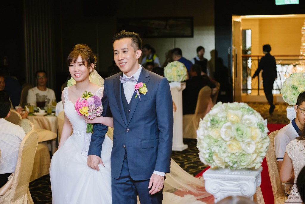 [台南婚攝] 信富＆巧臻 婚禮紀錄｜台南桂田酒店