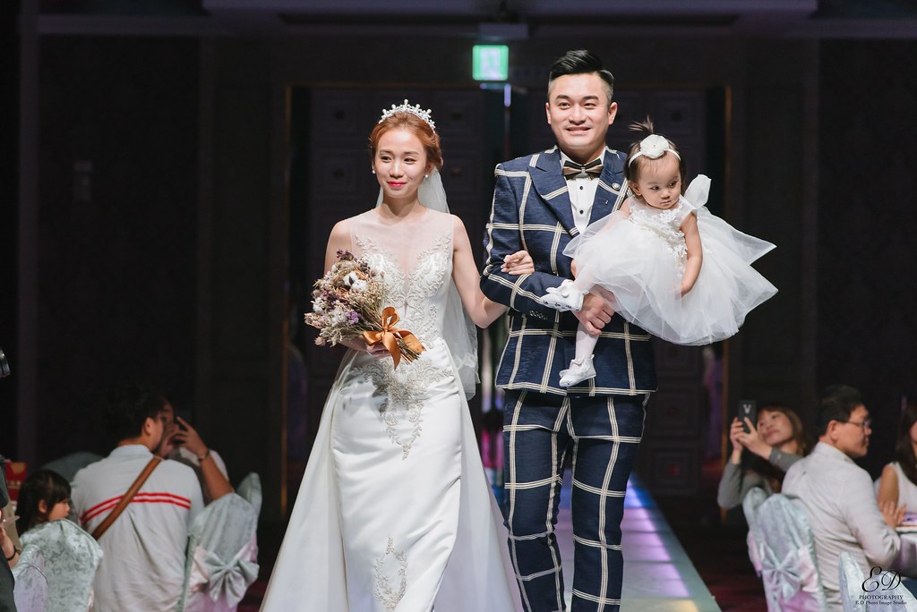 [高雄婚攝] 俊力＆多多 婚禮紀錄｜大寮享溫馨
