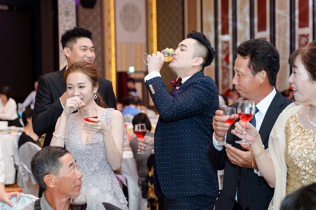 [高雄婚攝] 俊力＆多多 婚禮紀錄｜大寮享溫馨