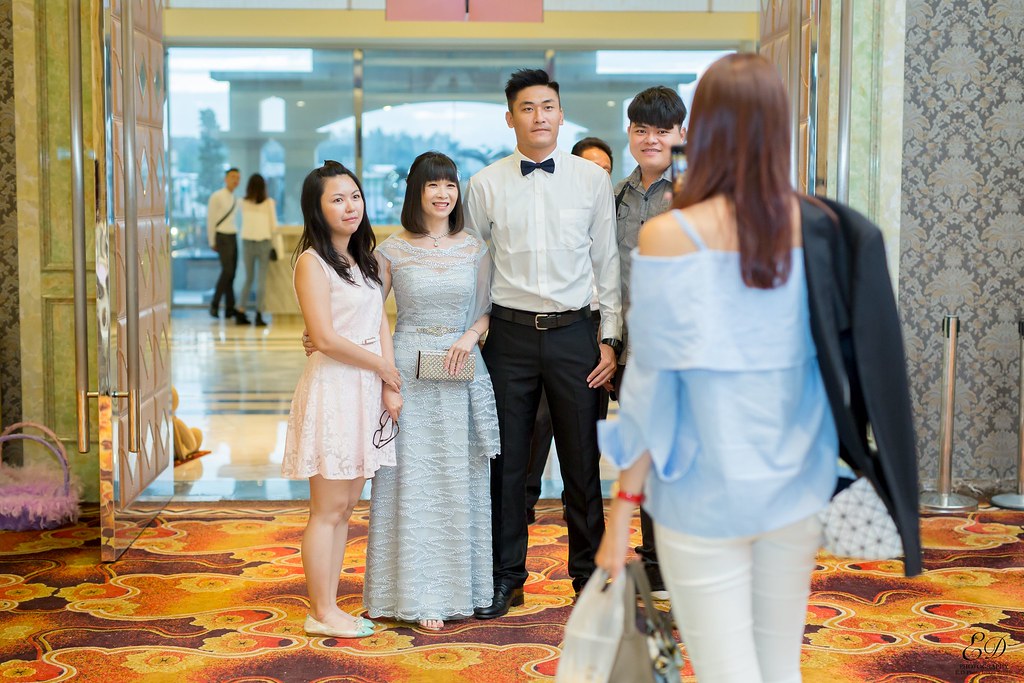 [高雄婚攝] 俊力＆多多 婚禮紀錄｜大寮享溫馨