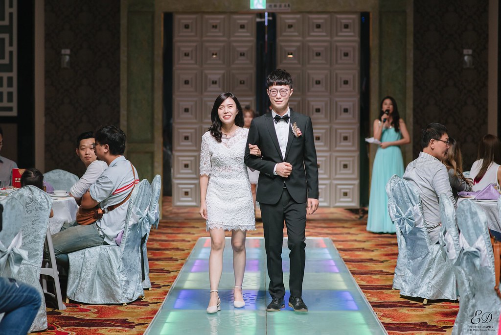 [高雄婚攝] 俊力＆多多 婚禮紀錄｜大寮享溫馨