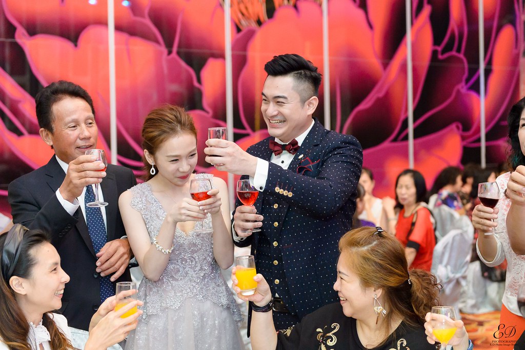 [高雄婚攝] 俊力＆多多 婚禮紀錄｜大寮享溫馨