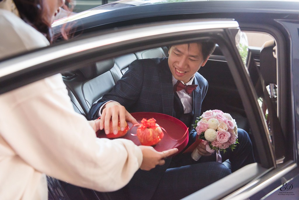 [高雄婚攝] 鐘漢＆宛臻 婚禮紀錄｜高雄福華大飯店