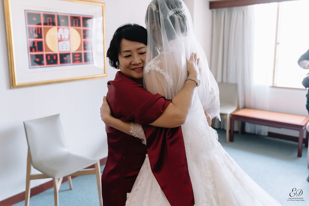 [高雄婚攝] 鐘漢＆宛臻 婚禮紀錄｜高雄福華大飯店