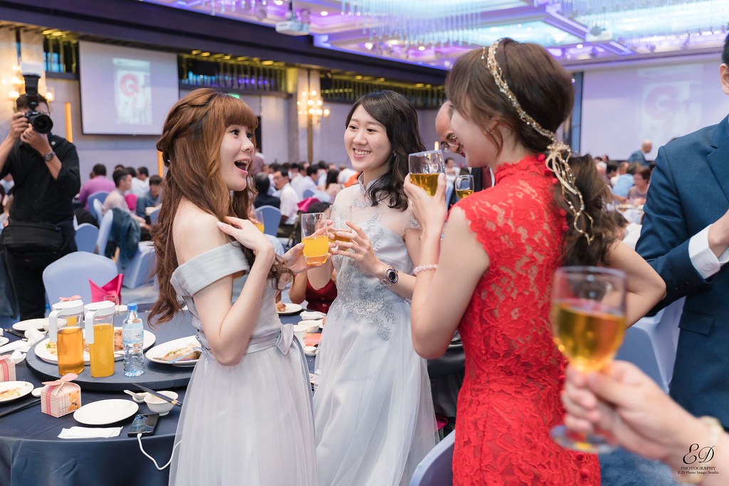 [高雄婚攝] 鐘漢＆宛臻 婚禮紀錄｜高雄福華大飯店