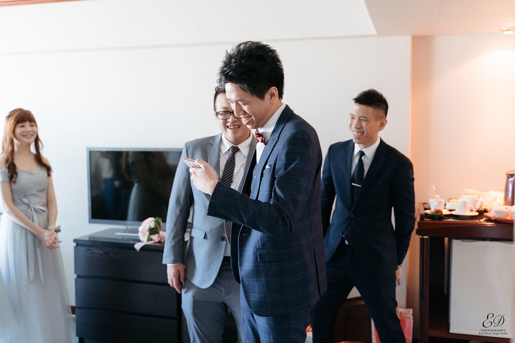 [高雄婚攝] 鐘漢＆宛臻 婚禮紀錄｜高雄福華大飯店