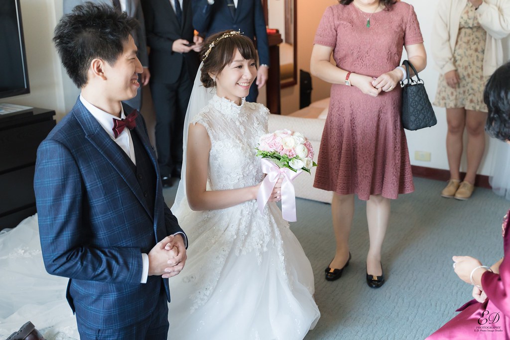 [高雄婚攝] 鐘漢＆宛臻 婚禮紀錄｜高雄福華大飯店