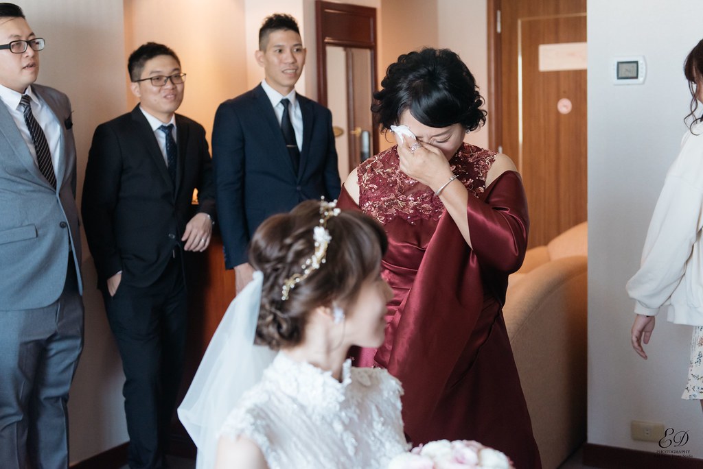 [高雄婚攝] 鐘漢＆宛臻 婚禮紀錄｜高雄福華大飯店