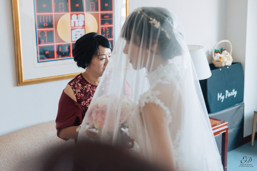 [高雄婚攝] 鐘漢＆宛臻 婚禮紀錄｜高雄福華大飯店