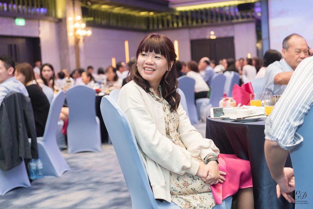 [高雄婚攝] 鐘漢＆宛臻 婚禮紀錄｜高雄福華大飯店