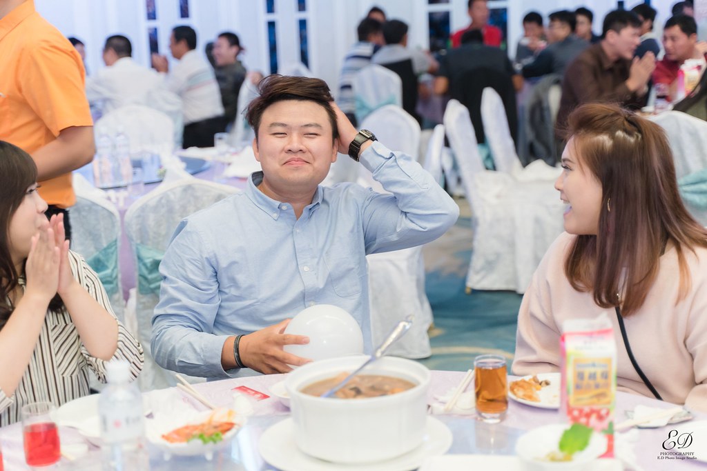 [高雄婚攝] Zake＆Yang 婚禮紀錄｜大寮享溫馨
