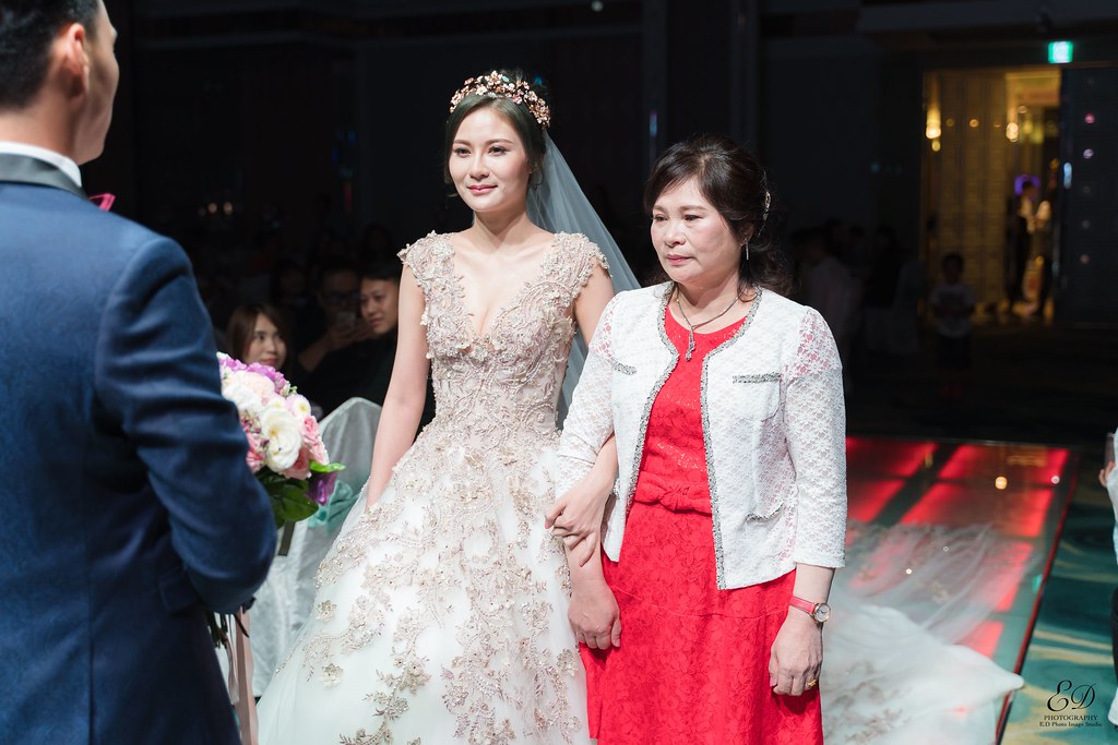 [高雄婚攝] Zake＆Yang 婚禮紀錄｜大寮享溫馨