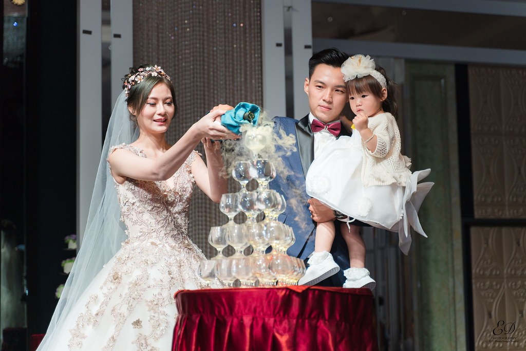 [高雄婚攝] Zake＆Yang 婚禮紀錄｜大寮享溫馨