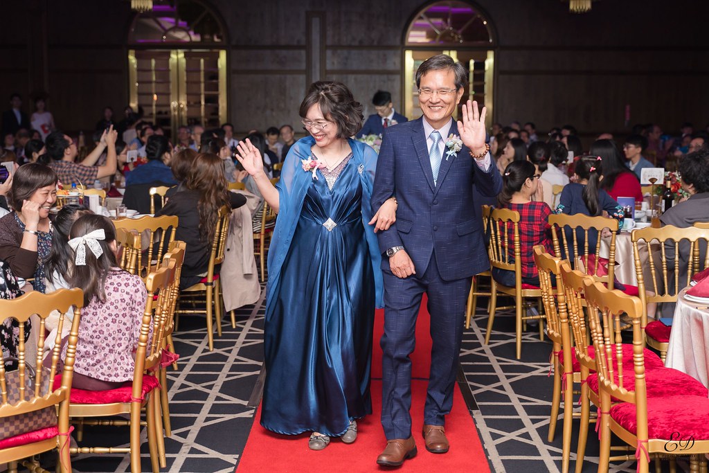 [高雄婚攝] Howard＆Wei 婚禮紀錄｜老新台菜