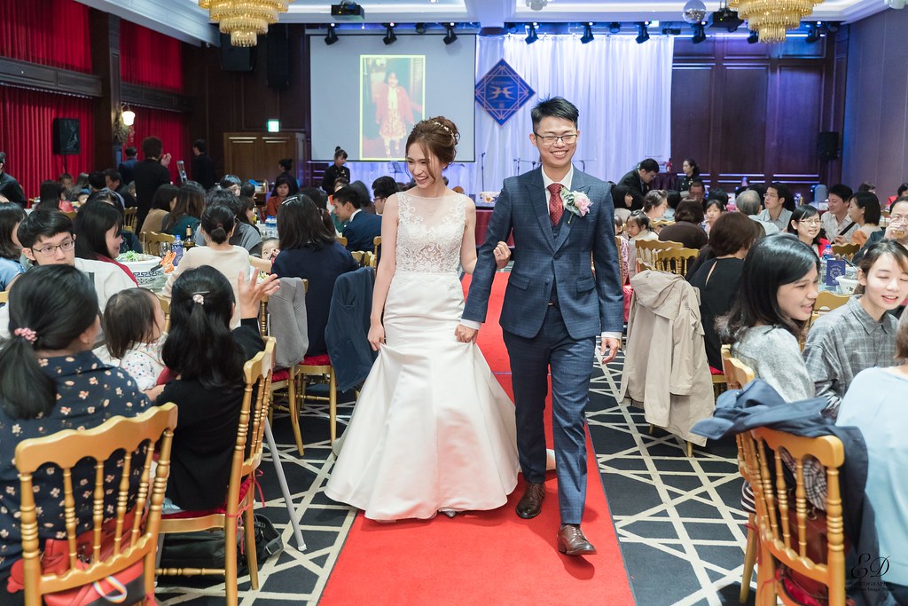 [高雄婚攝] Howard＆Wei 婚禮紀錄｜老新台菜