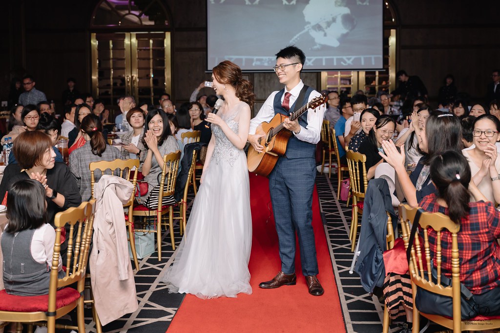 [高雄婚攝] Howard＆Wei 婚禮紀錄｜老新台菜
