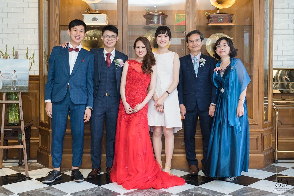 [高雄婚攝] Howard＆Wei 婚禮紀錄｜老新台菜