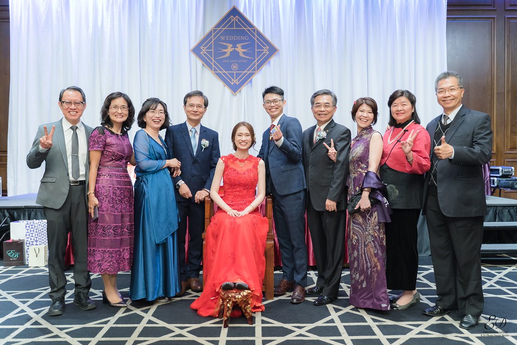 [高雄婚攝] Howard＆Wei 婚禮紀錄｜老新台菜