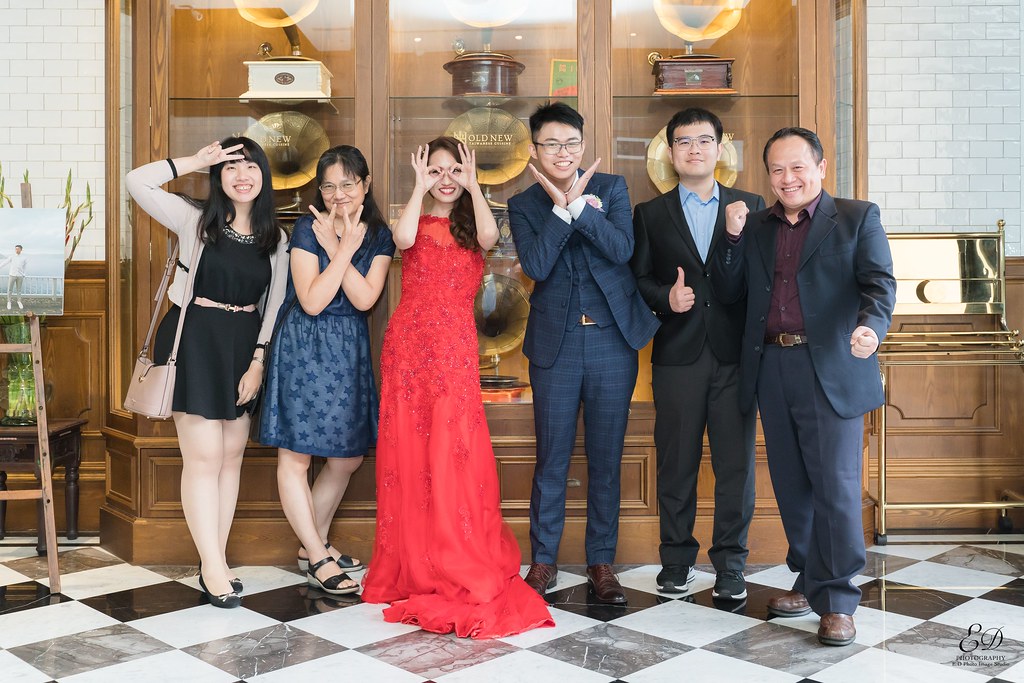 [高雄婚攝] Howard＆Wei 婚禮紀錄｜老新台菜