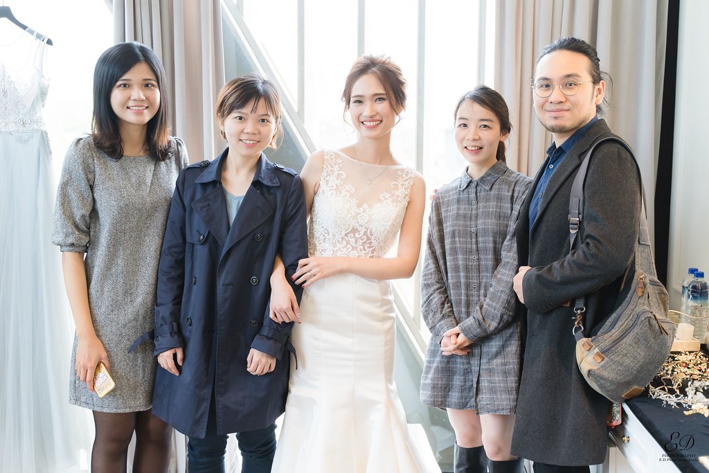 [高雄婚攝] Howard＆Wei 婚禮紀錄｜老新台菜