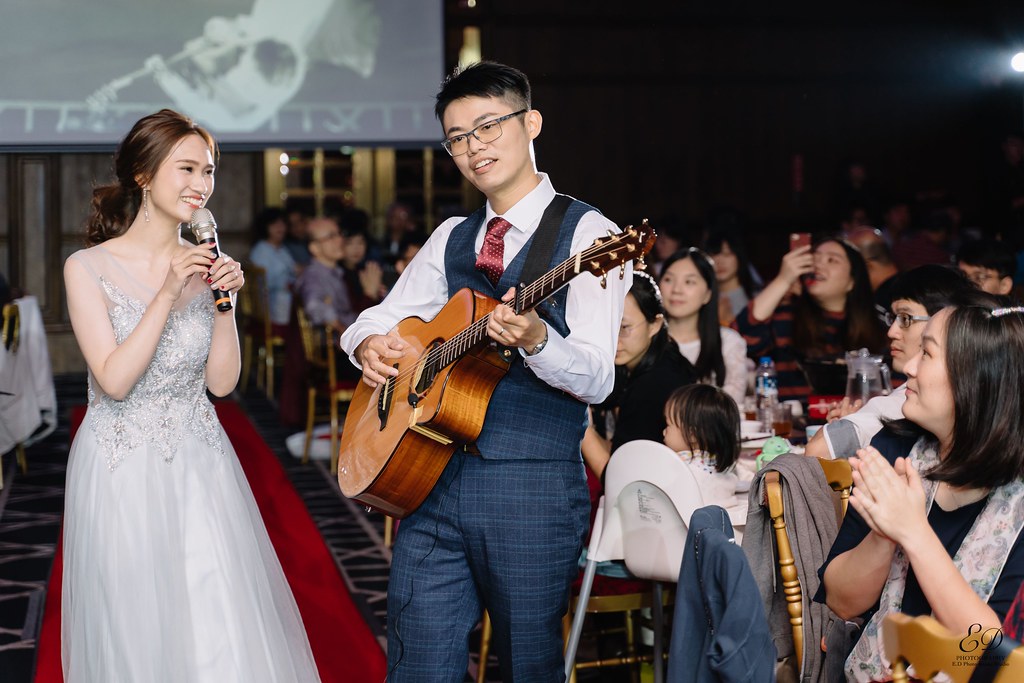 [高雄婚攝] Howard＆Wei 婚禮紀錄｜老新台菜