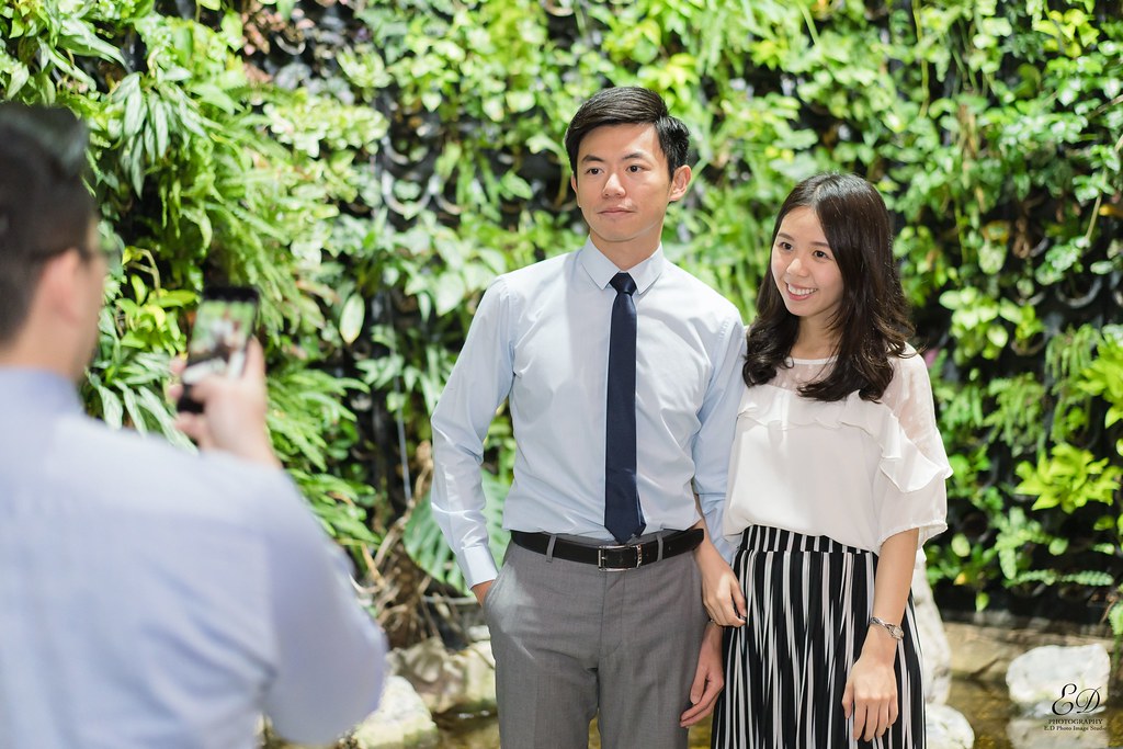 [高雄婚攝] Howard＆Wei 婚禮紀錄｜ARTCO.C6