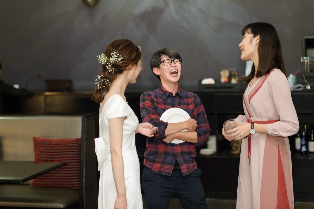 [高雄婚攝] Howard＆Wei 婚禮紀錄｜ARTCO.C6