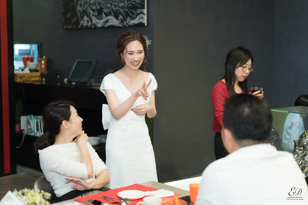 [高雄婚攝] Howard＆Wei 婚禮紀錄｜ARTCO.C6