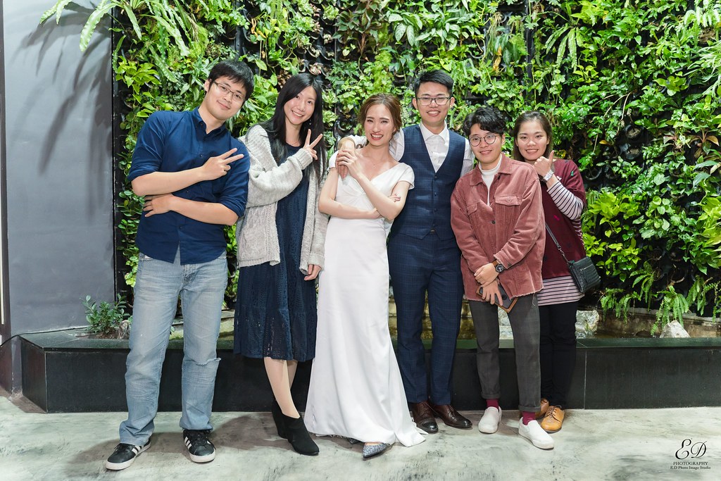 [高雄婚攝] Howard＆Wei 婚禮紀錄｜ARTCO.C6