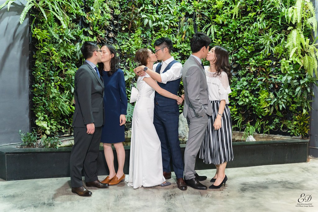 [高雄婚攝] Howard＆Wei 婚禮紀錄｜ARTCO.C6