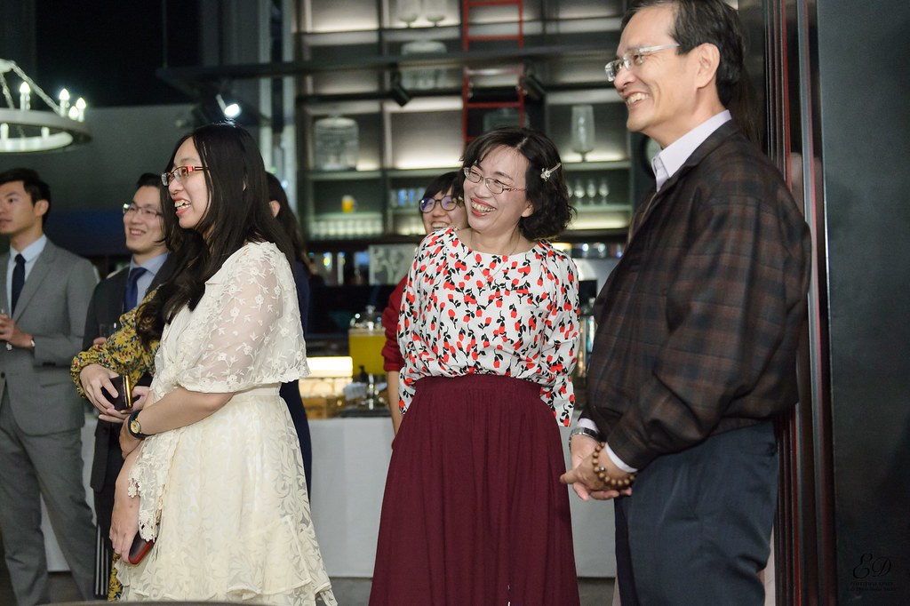 [高雄婚攝] Howard＆Wei 婚禮紀錄｜ARTCO.C6