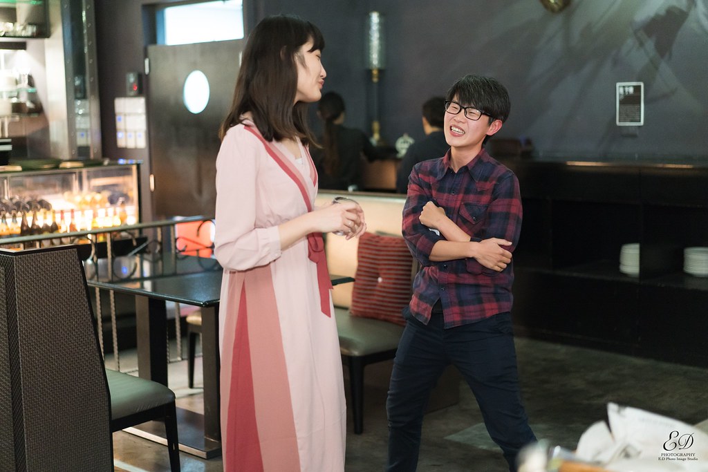 [高雄婚攝] Howard＆Wei 婚禮紀錄｜ARTCO.C6