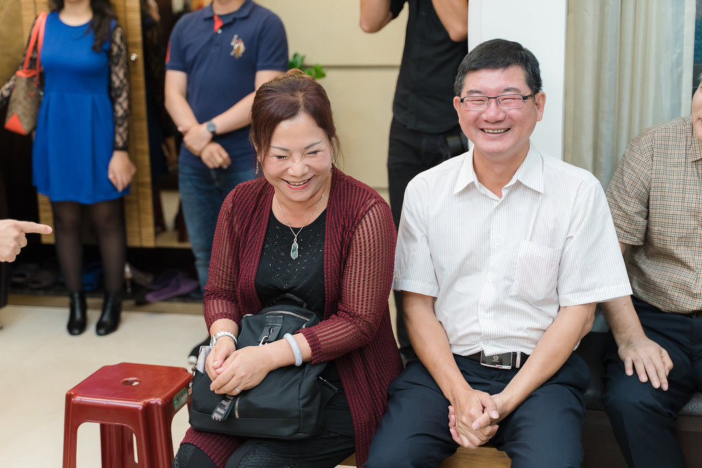 [台南婚攝] 銘鴻＆鴻美 婚禮紀錄｜天心岩蔬食餐廳