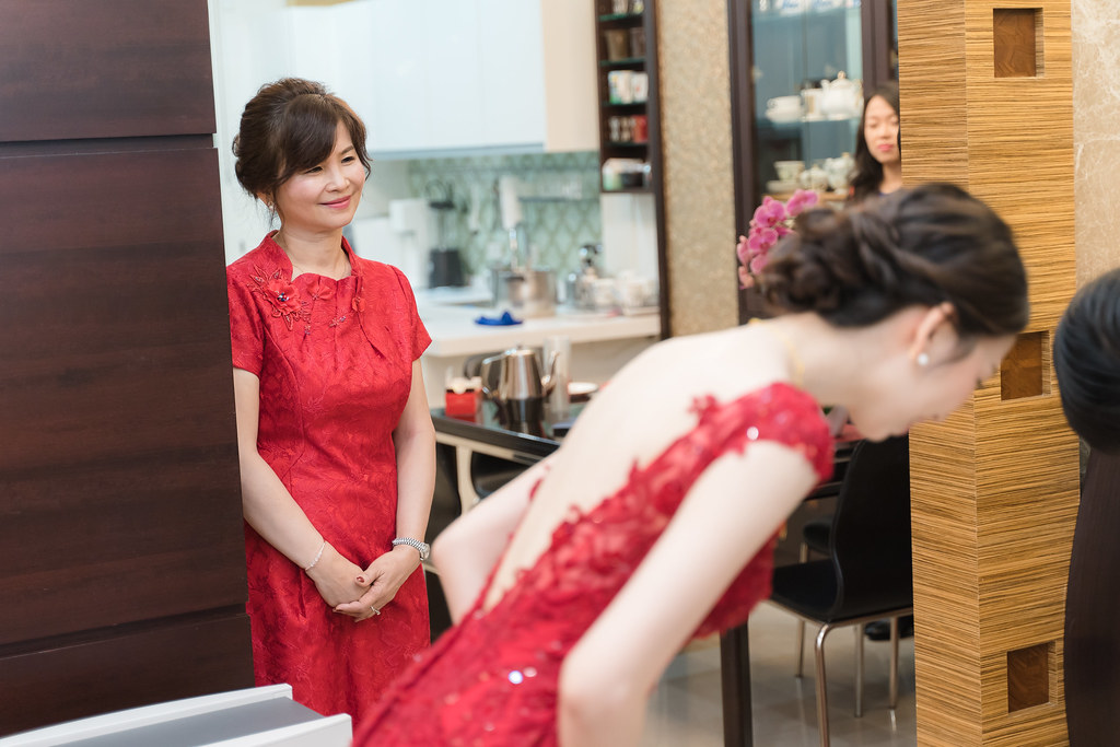 [台南婚攝] 銘鴻＆鴻美 婚禮紀錄｜天心岩蔬食餐廳