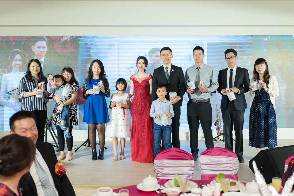 [台南婚攝] 銘鴻＆鴻美 婚禮紀錄｜天心岩蔬食餐廳