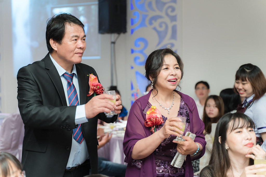 [台南婚攝] 銘鴻＆鴻美 婚禮紀錄｜天心岩蔬食餐廳
