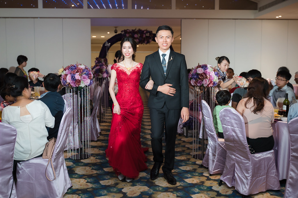 [台南婚攝] 銘鴻＆鴻美 婚禮紀錄｜天心岩蔬食餐廳