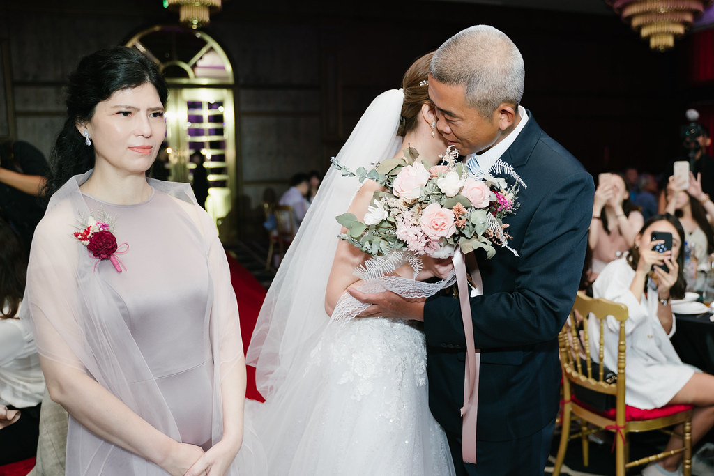 [高雄婚攝] Tse＆Chiao 婚禮紀錄｜老新台菜