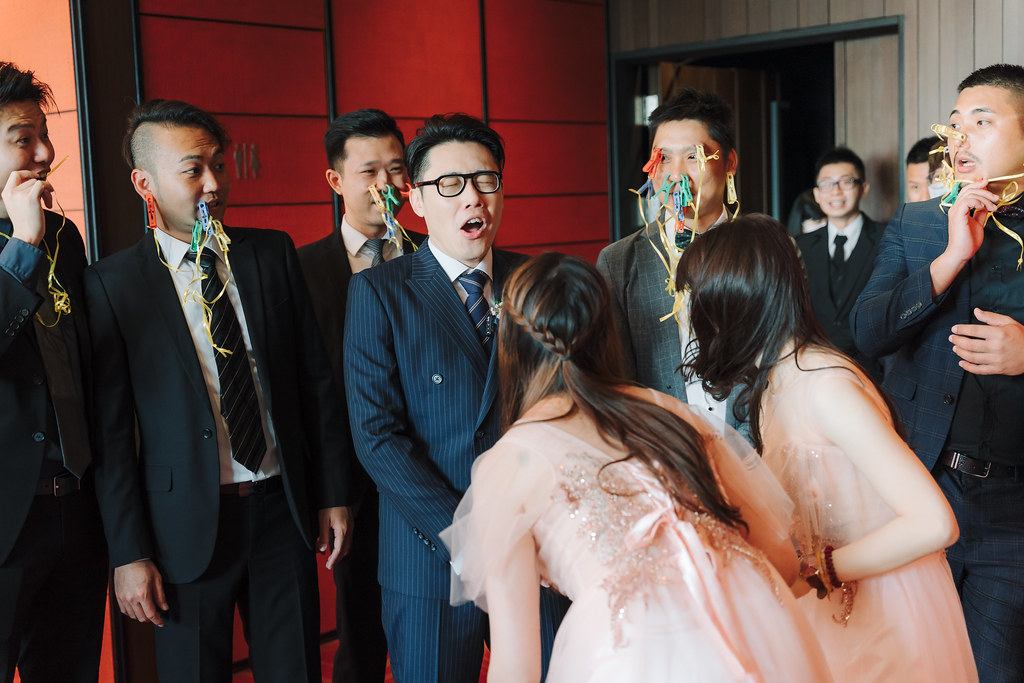 [高雄婚攝] Huang＆Hsiang 婚禮紀錄｜高雄林皇宮