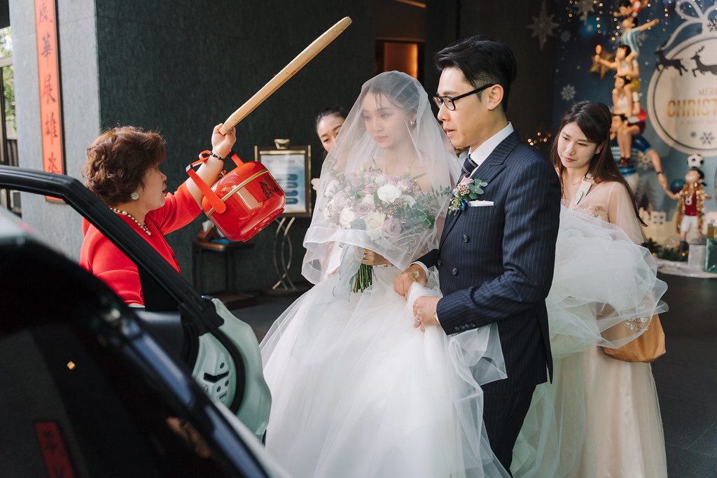 [高雄婚攝] Huang＆Hsiang 婚禮紀錄｜高雄林皇宮