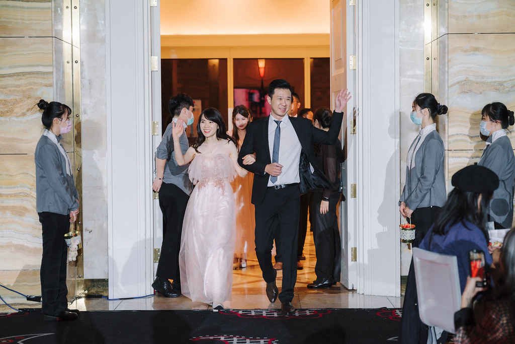 [高雄婚攝] Huang＆Hsiang 婚禮紀錄｜高雄林皇宮