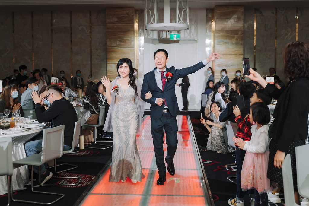 [高雄婚攝] Huang＆Hsiang 婚禮紀錄｜高雄林皇宮